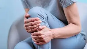 Knee pain treatment at Amplify Life Center